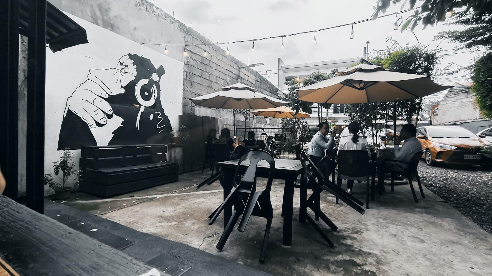 Paradigm Coffee & Cocktail