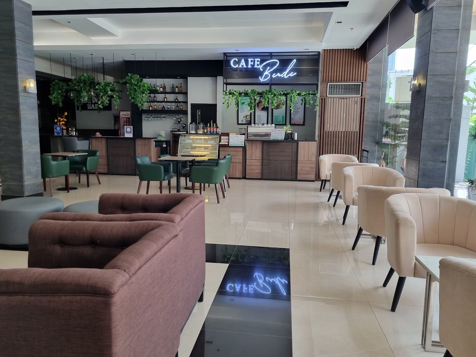 Cafe Berde