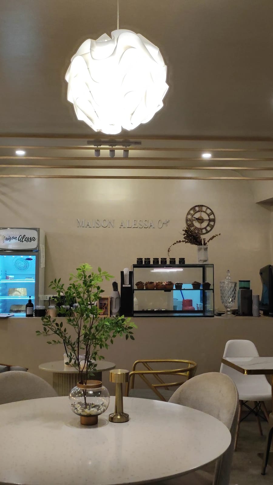 Maison Alessa Cafe