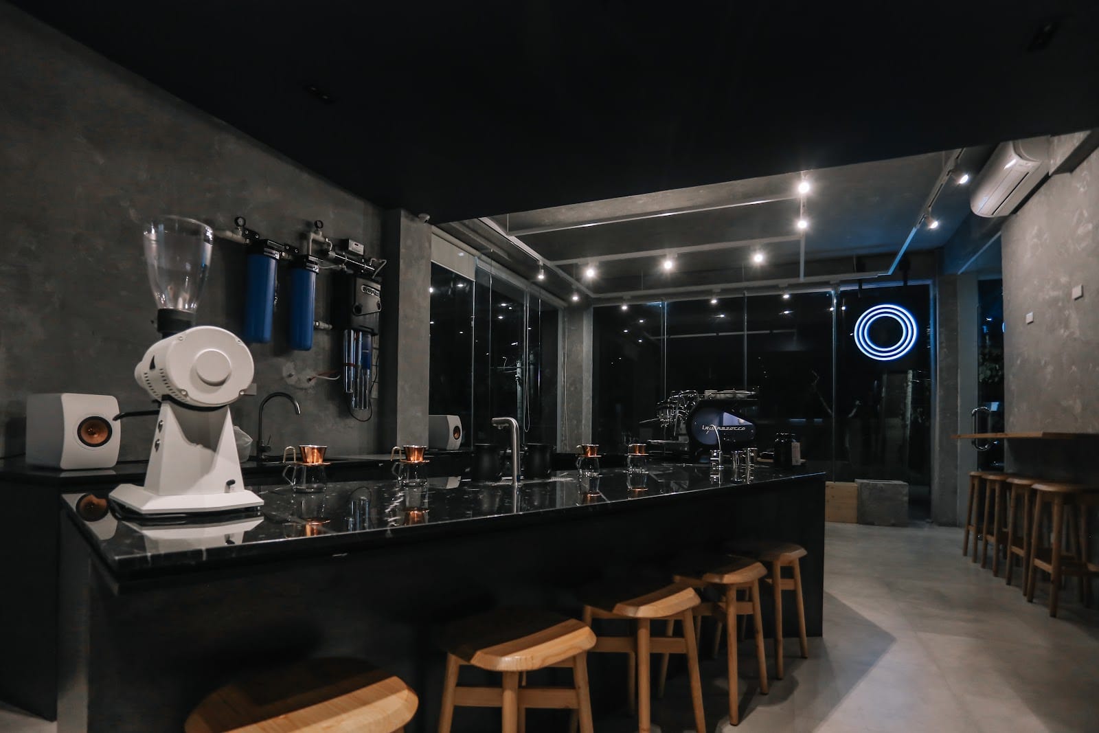 Tightrope Coffee
