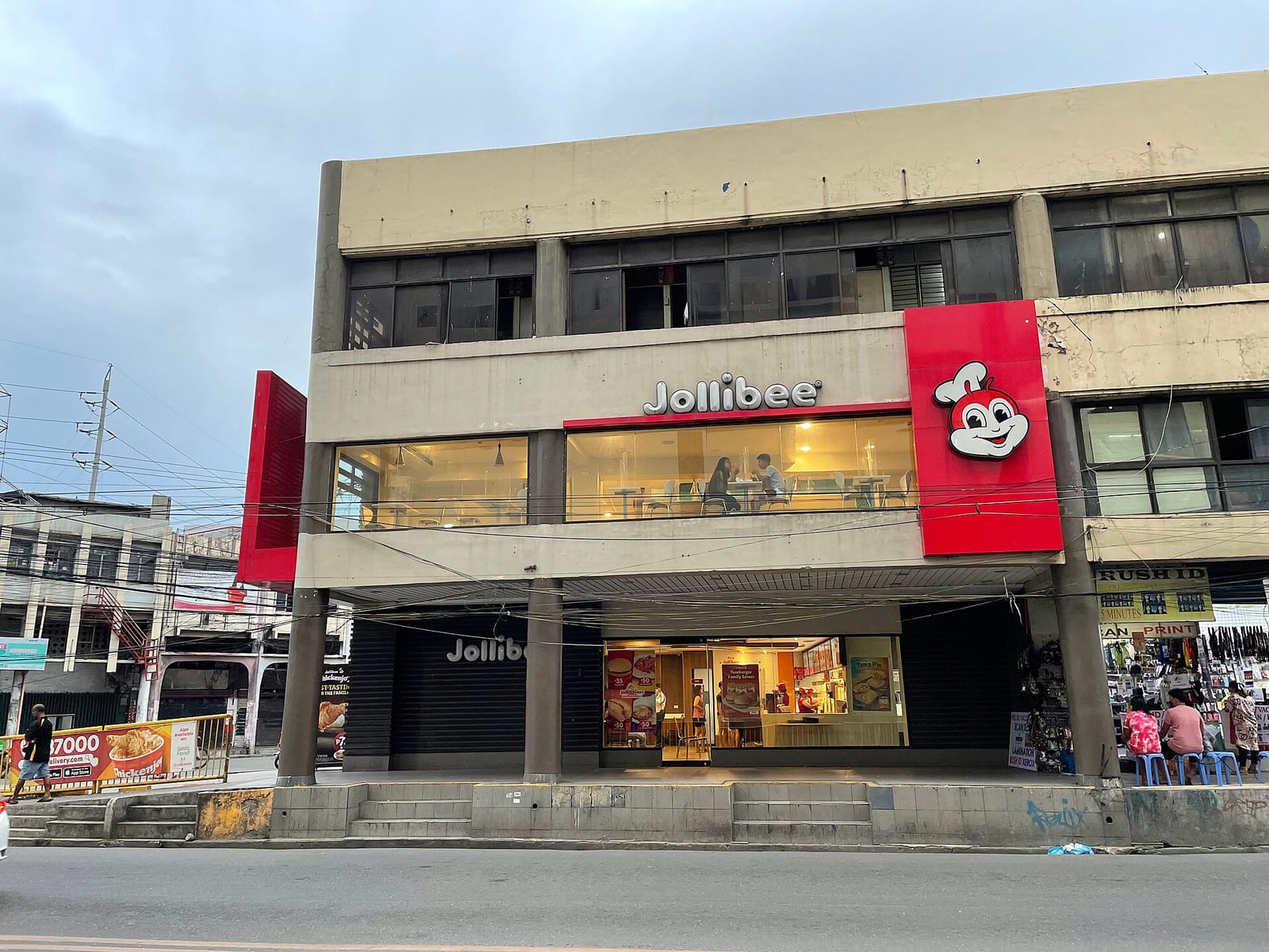 TOMORO COFFEE - Colon Cebu photo 2