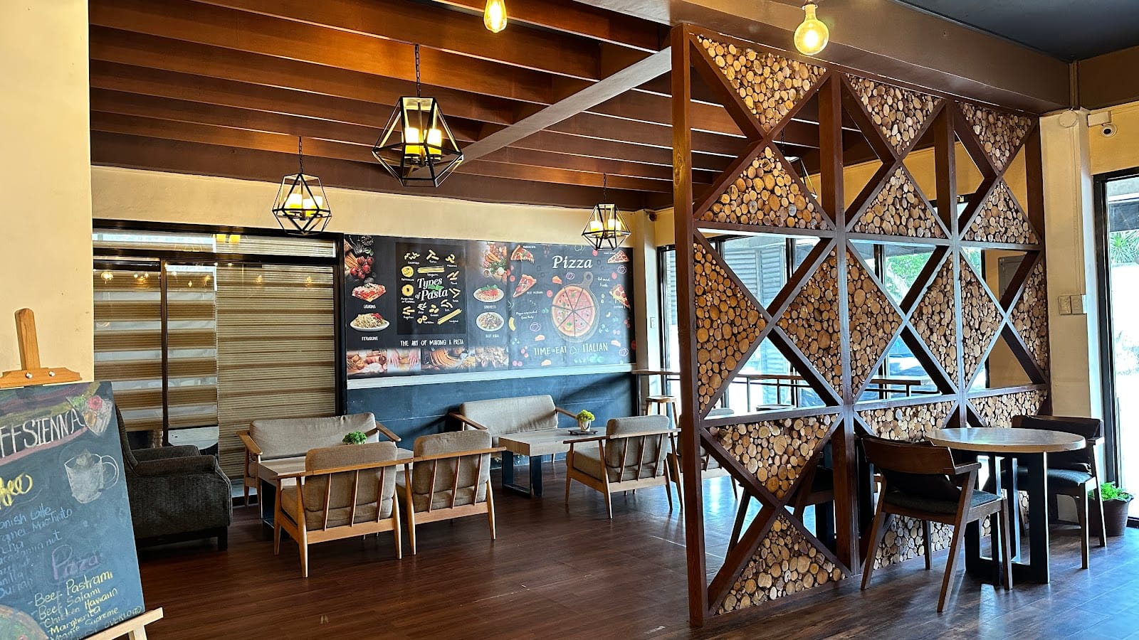 Cafe Sienna Artisan