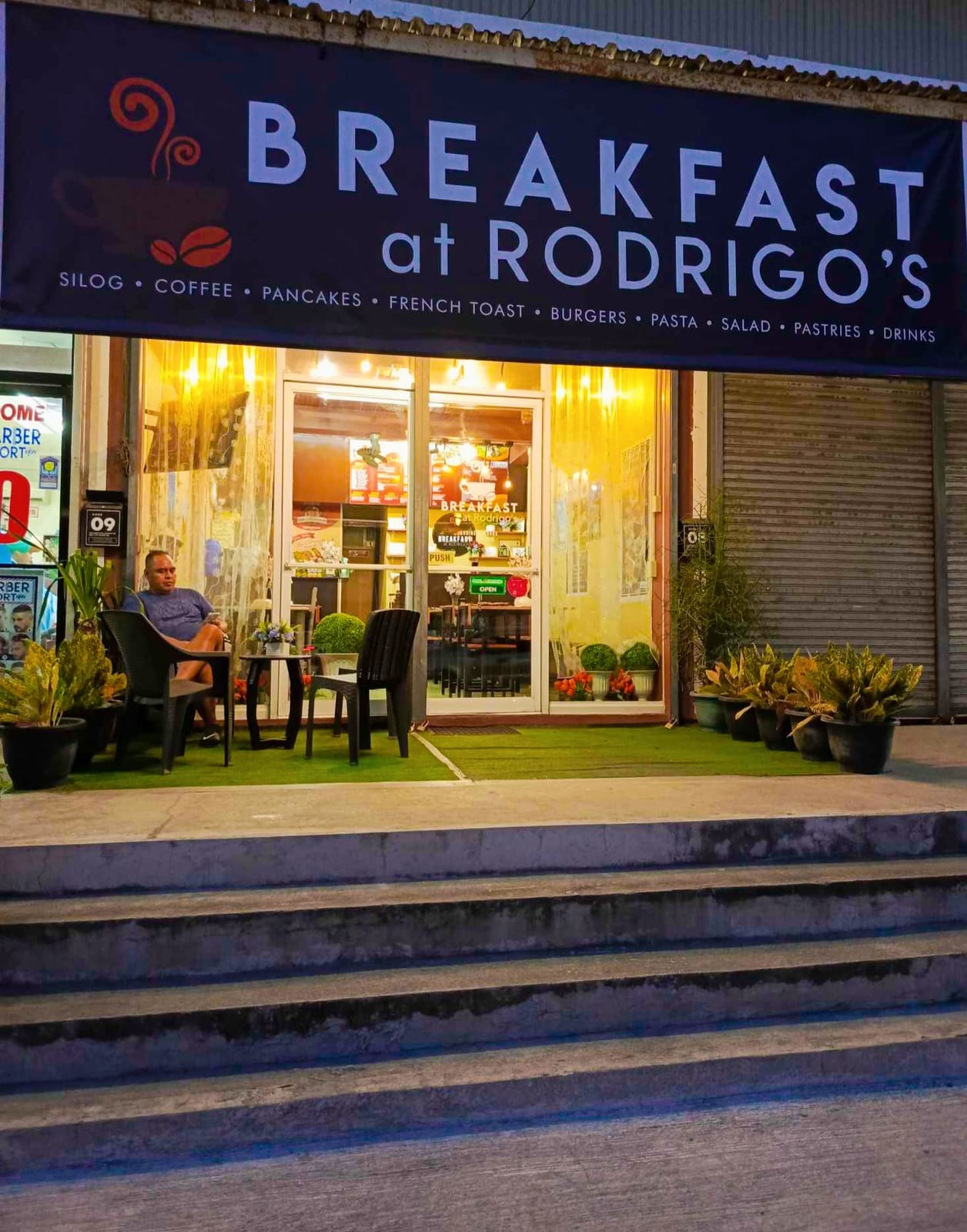 BREAKFAST at RODRIGO’S