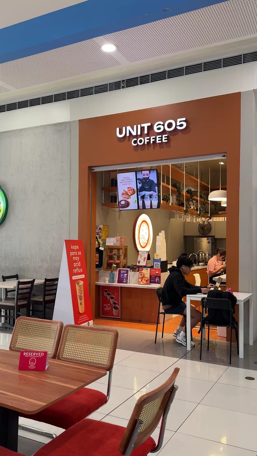 Unit 605 Coffee - SM City Sucat, Parañaque