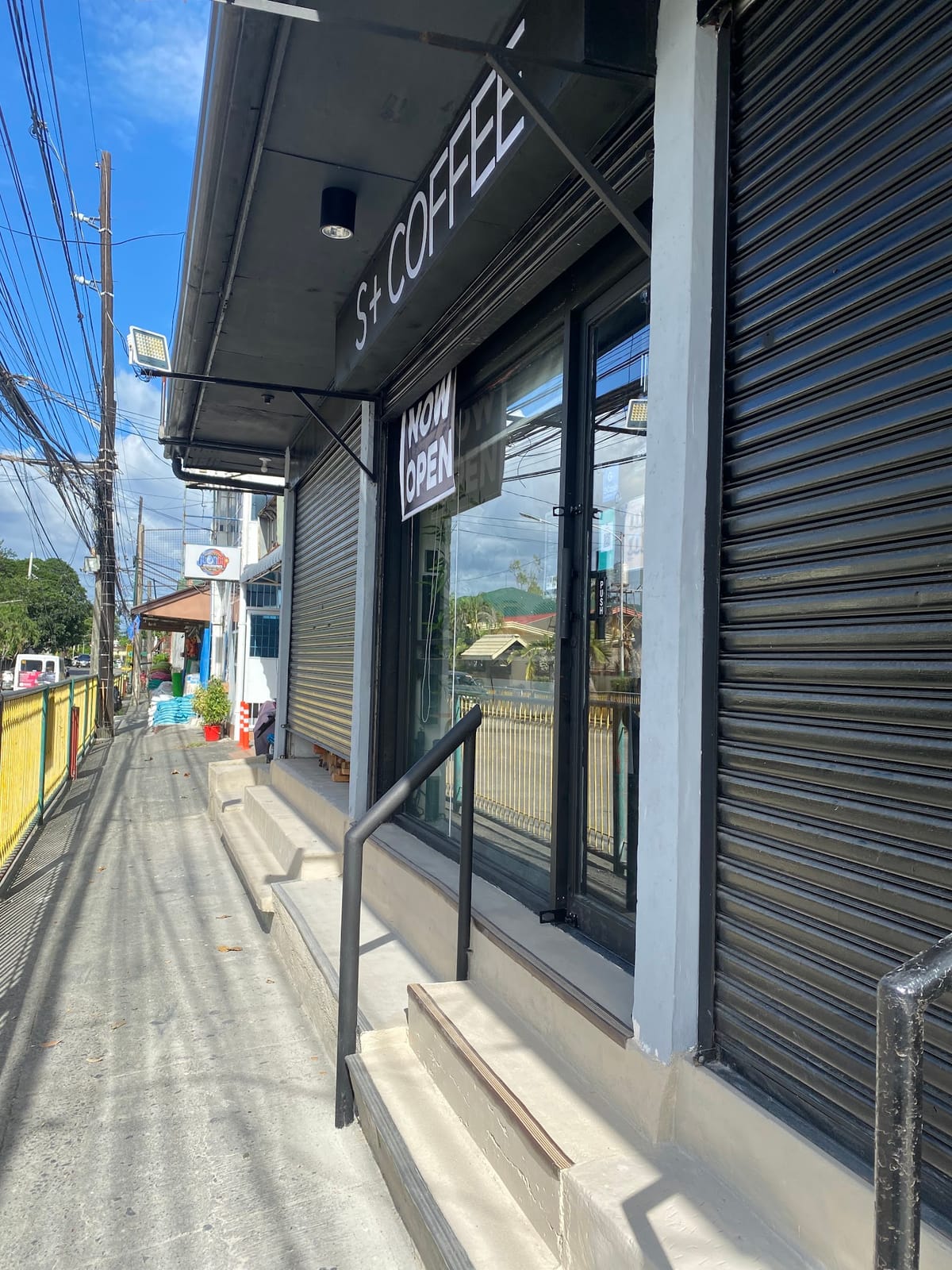 S + Coffee (Sidewalk + Coffee)