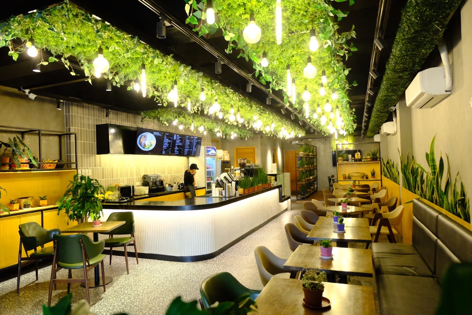 Jungle Brew Cafe and Resto
