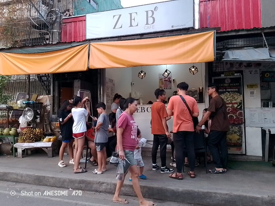 Zeb Café