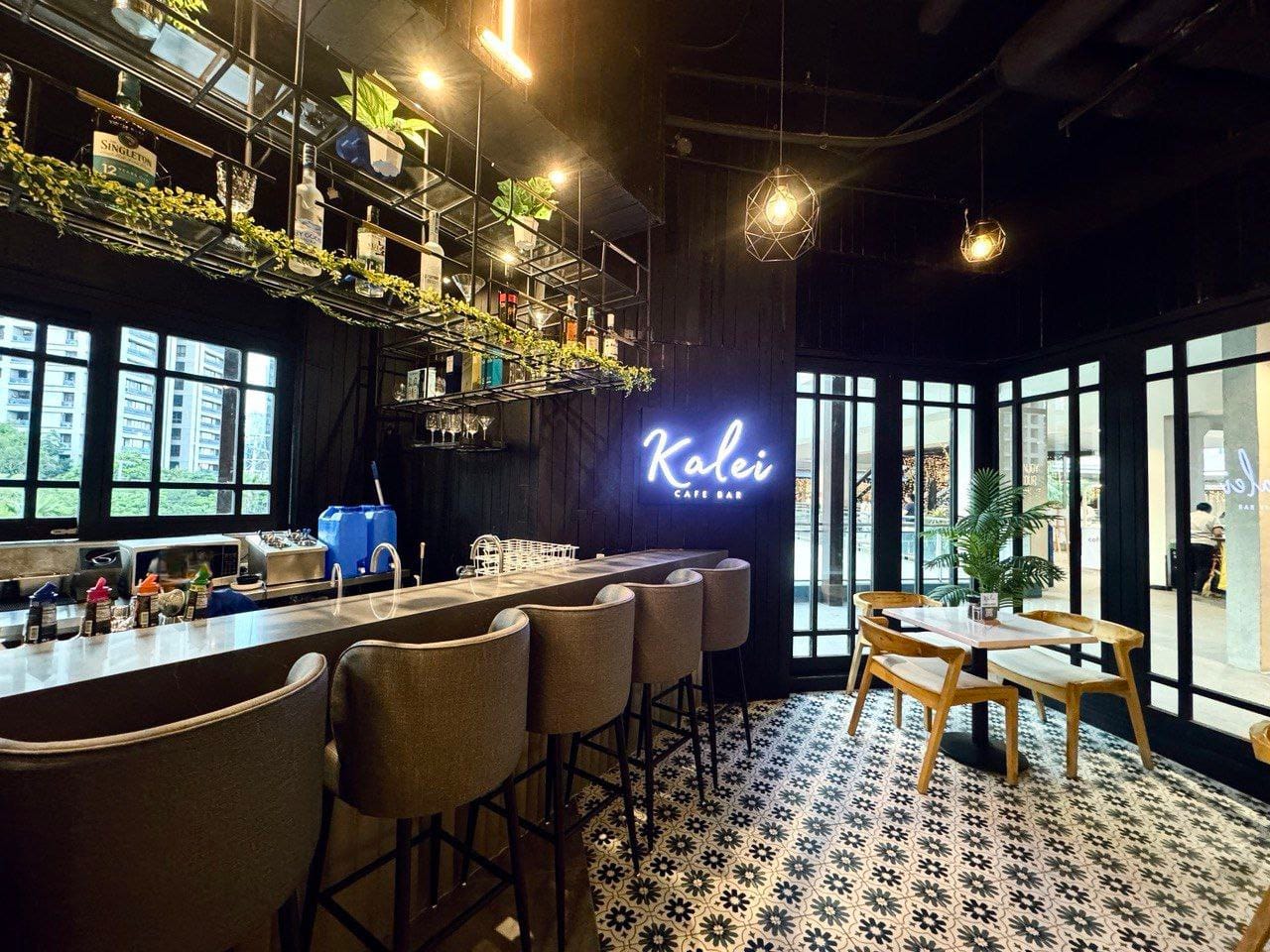 Kalei Cafe Bar