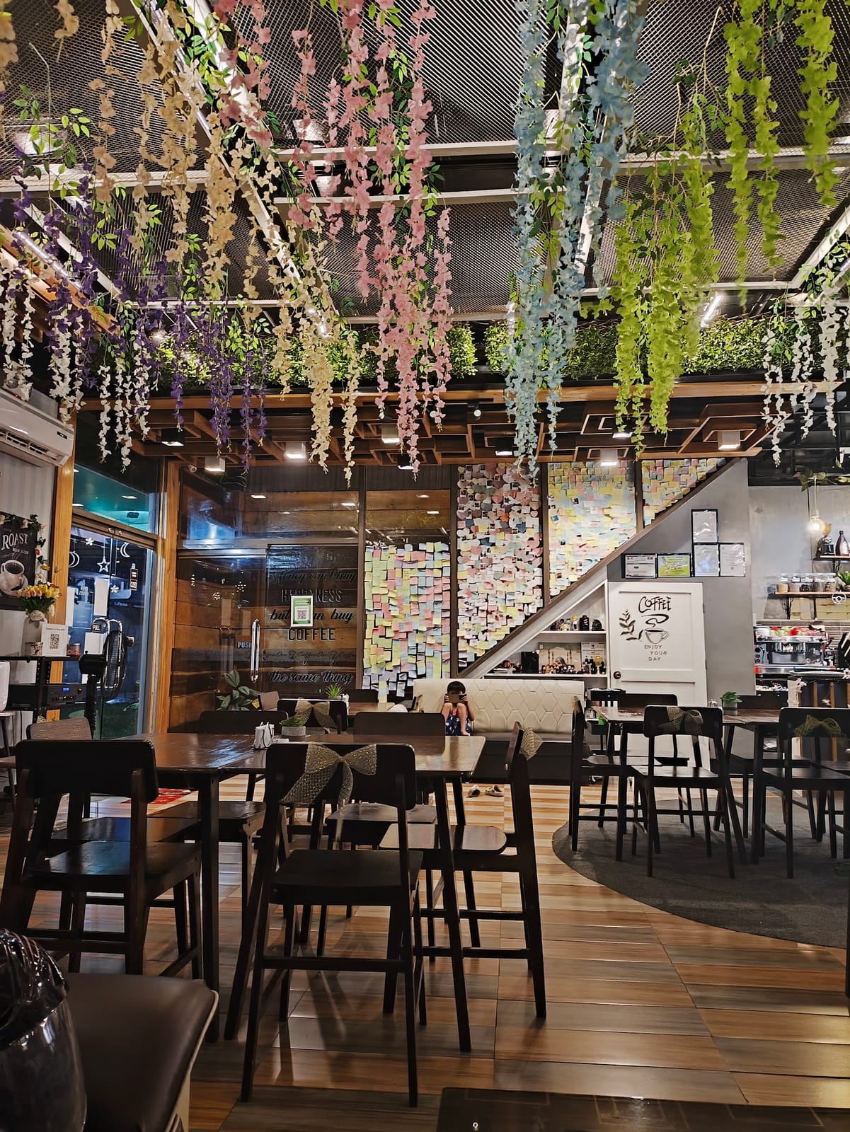 D’New Coffee-One Cafe