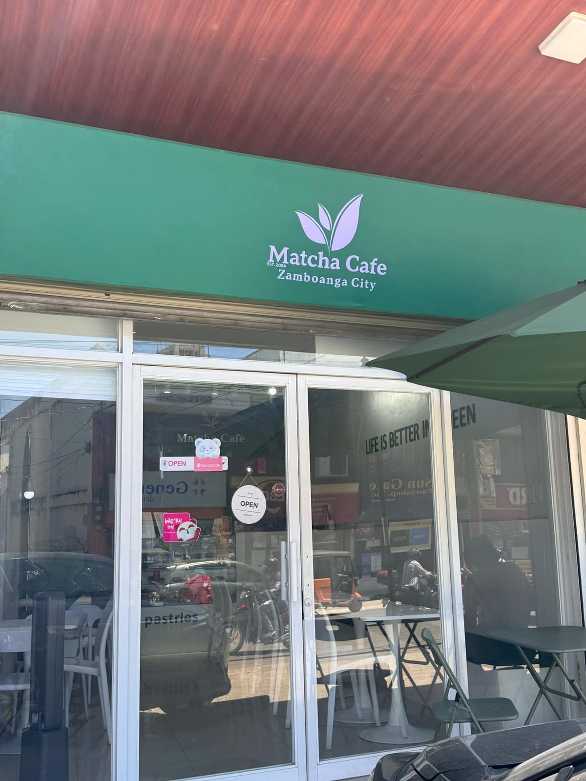 MATCHA CAFE