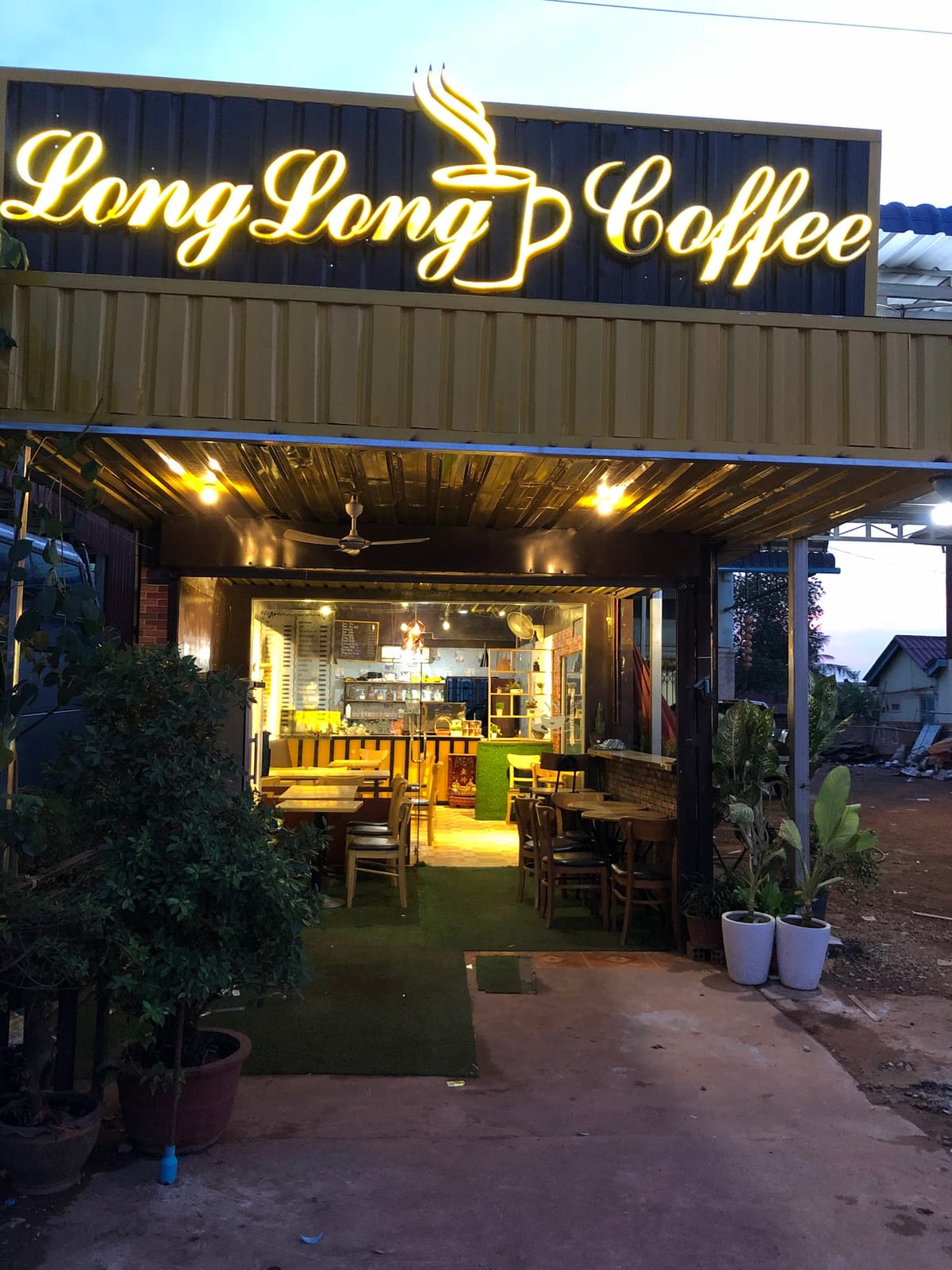 Long Long Coffee