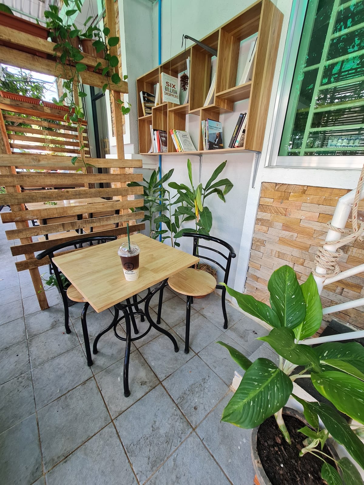 STONE Cafe Cambodia