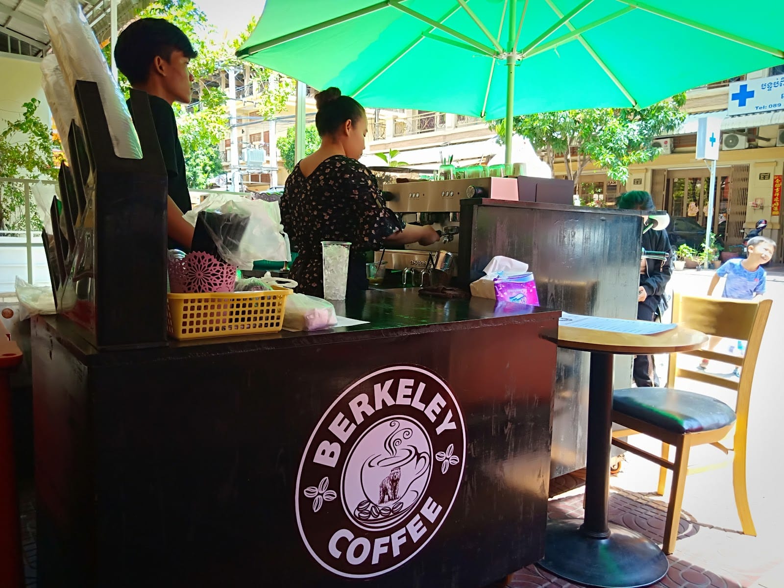 Berkeley Coffee B01