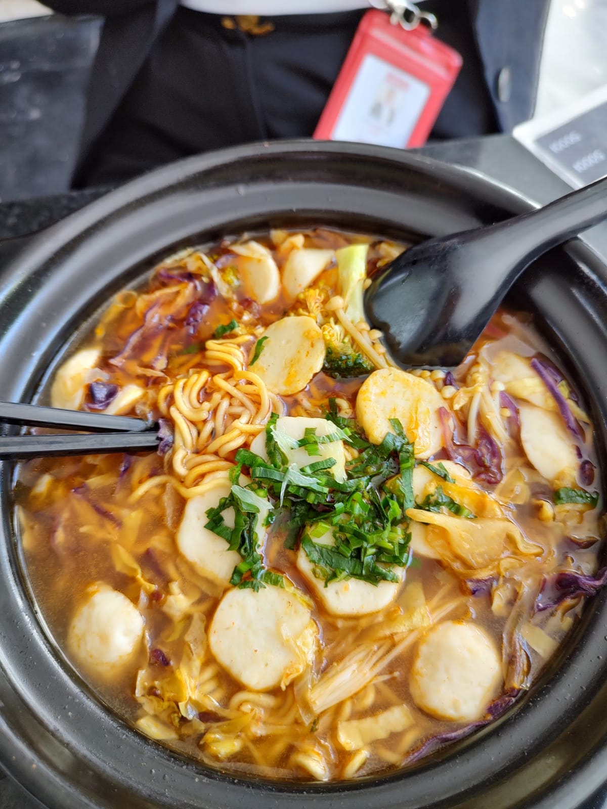 PovPov មីហឹរ & Coffee House