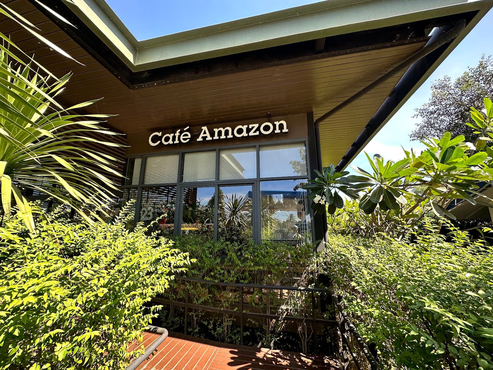 Amazon Cafe Kampong Chhnang
