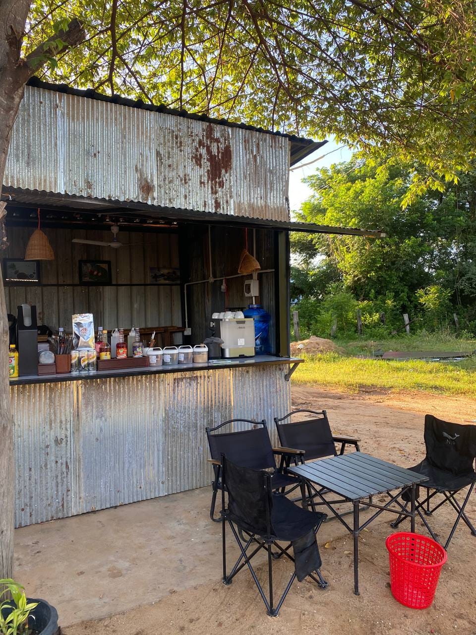 តូបចាស់ OLD STALL COFFEE