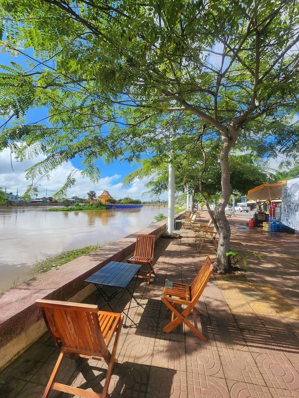 Koh Cafe - កោះកាហ្វេ Pursat