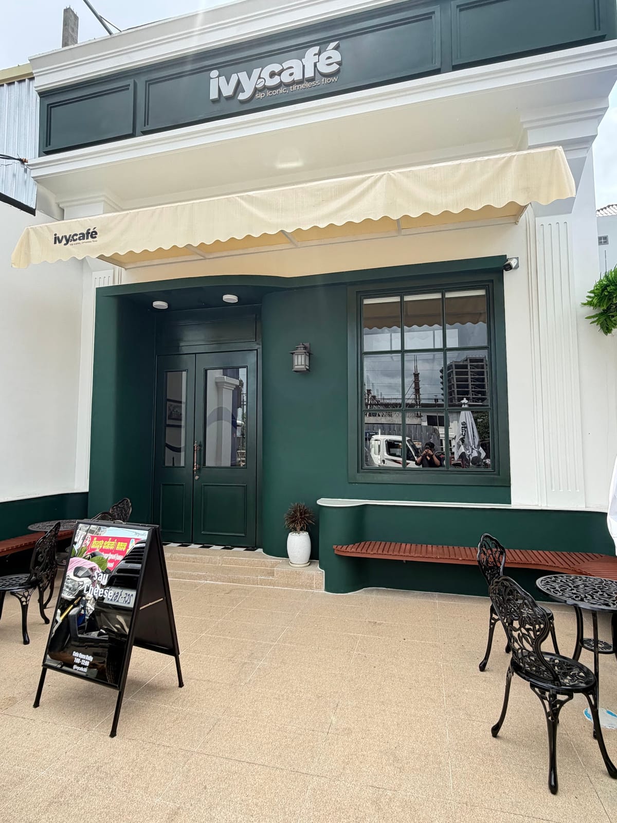 ivy cafe