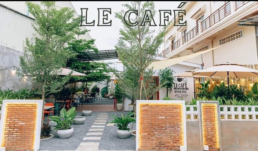 Le Café