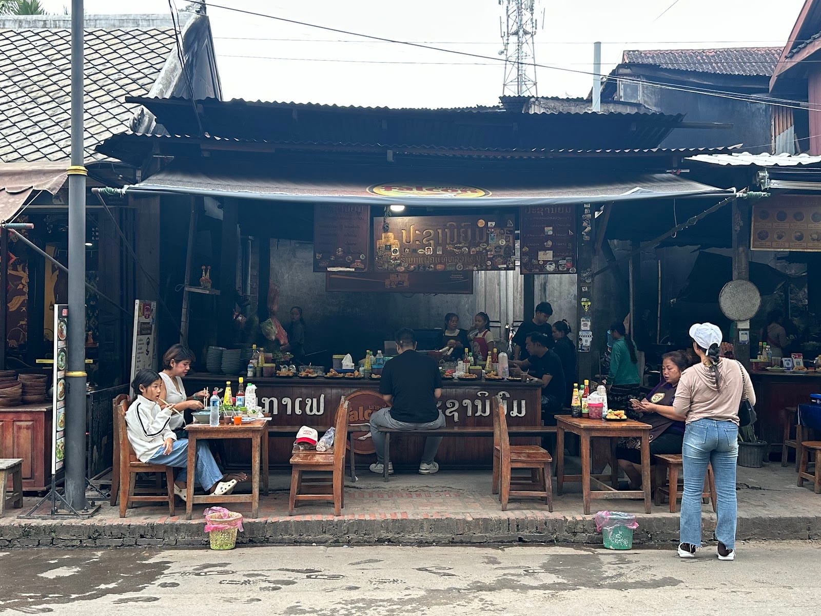 Pasaniyom Traditional Café
