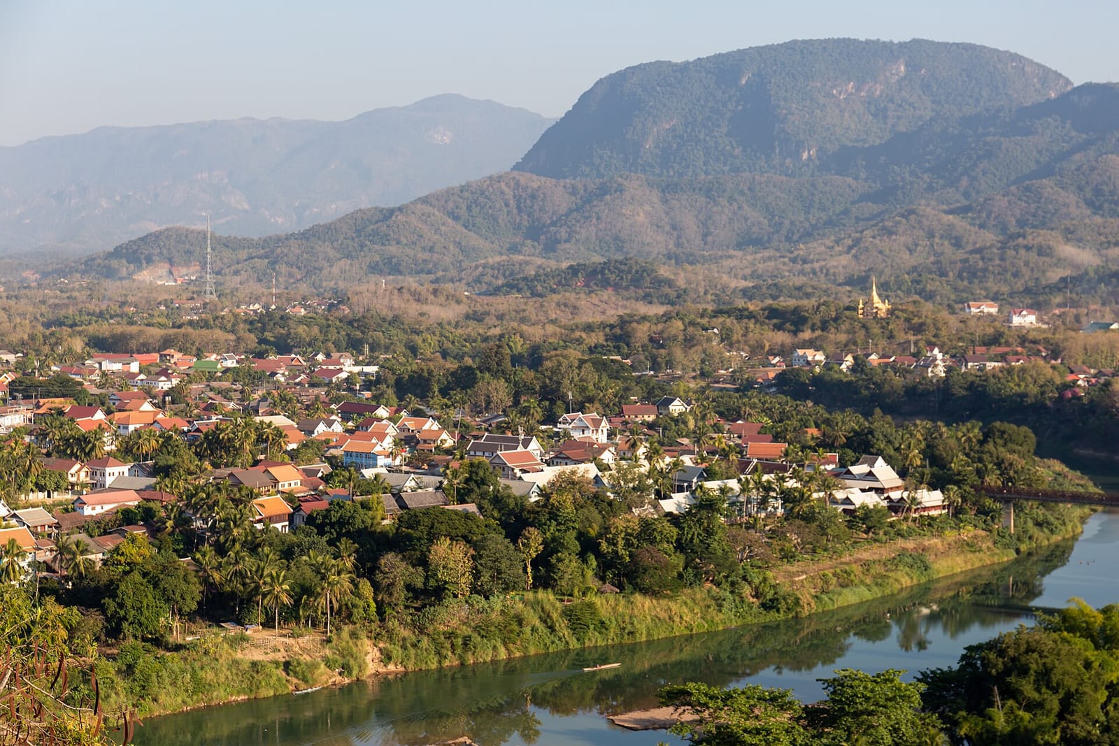 Reunion cafe luang prabang photo 2