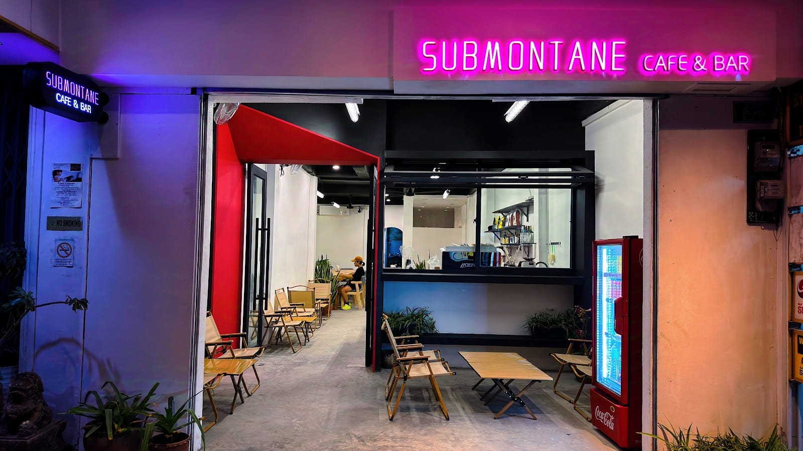 SUBMONTANE Cafe