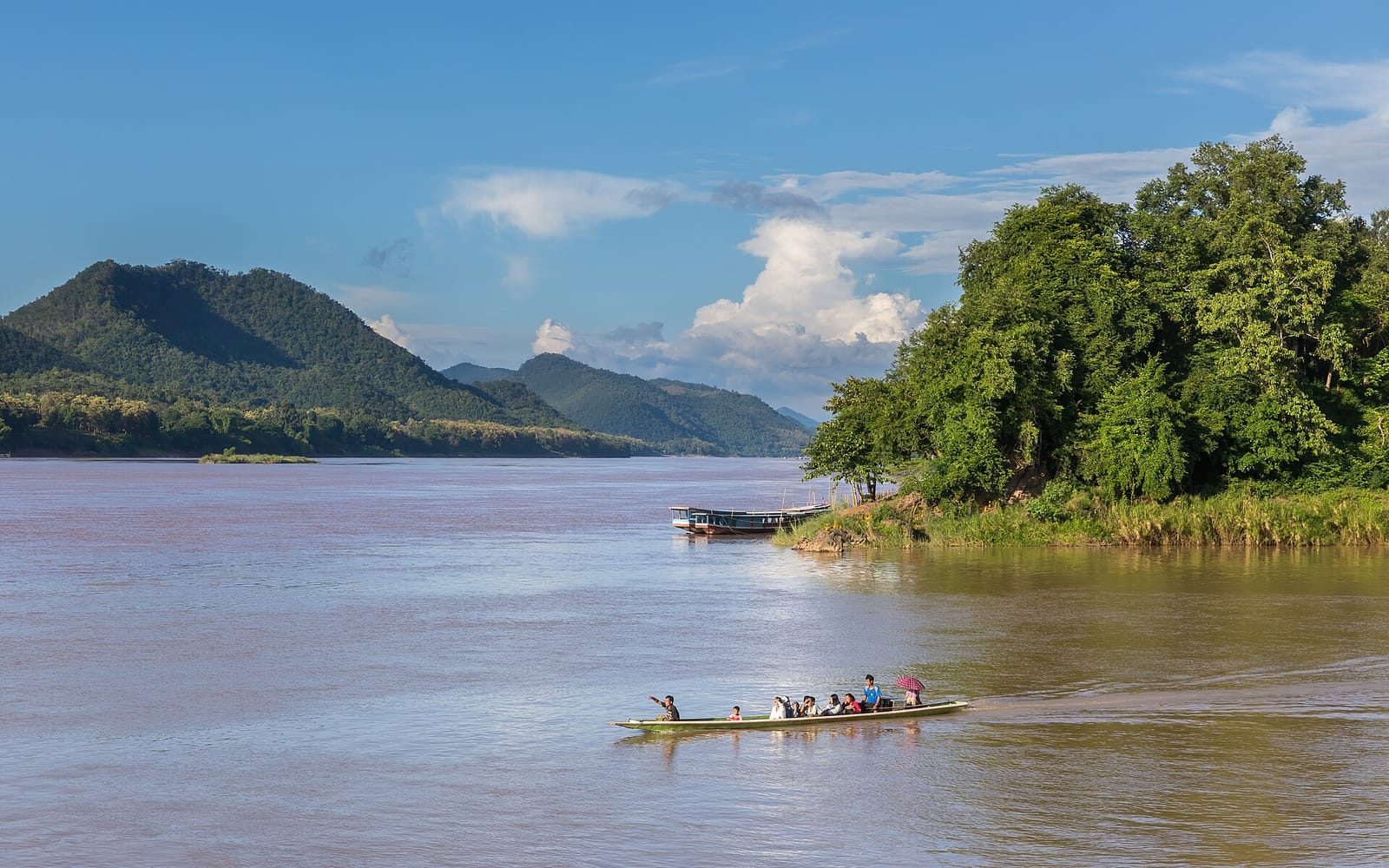 2Color River photo 2
