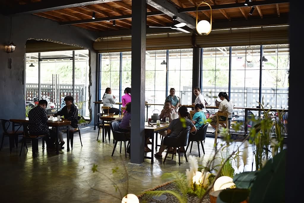 TOV Cafe (토브 카페) Luangprabang