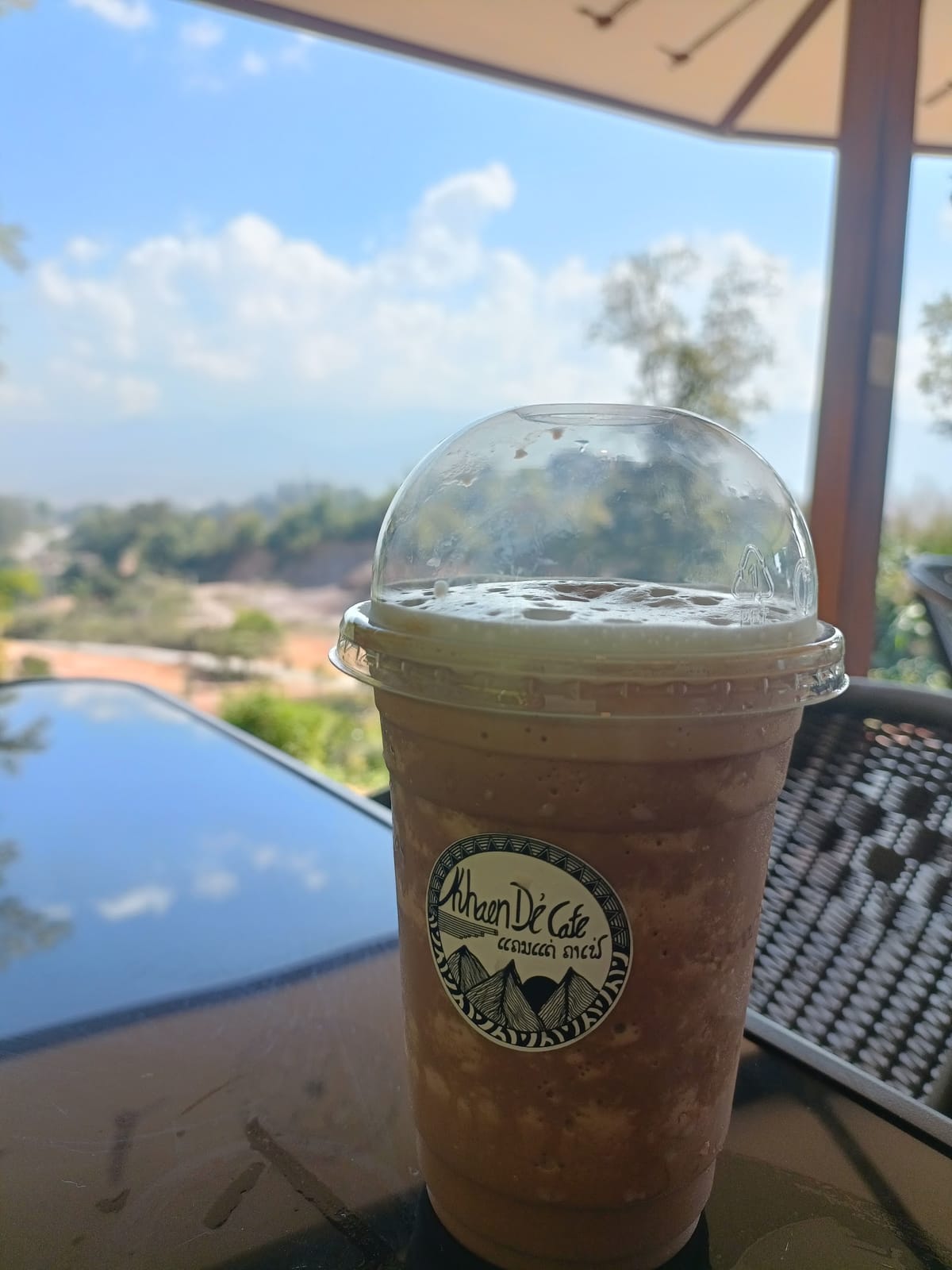 Khaen Dè Café