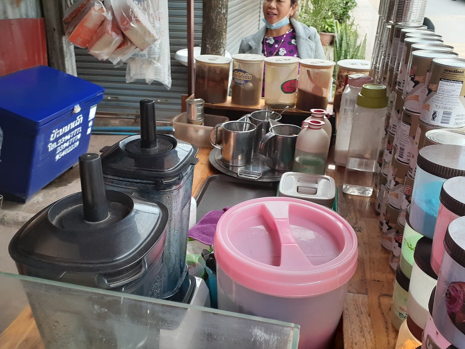 Lao Coffee Shop and Snacks