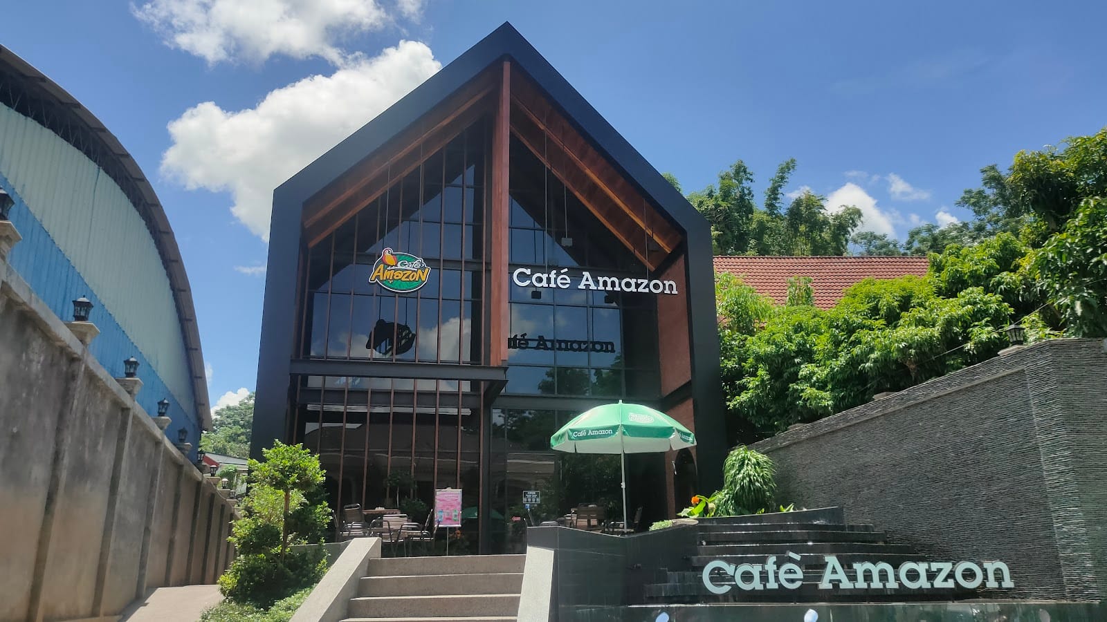 Cafe Amazon SISOMBAT