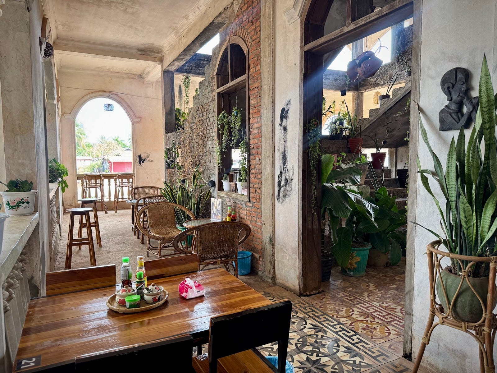 Wang Champa Cafe