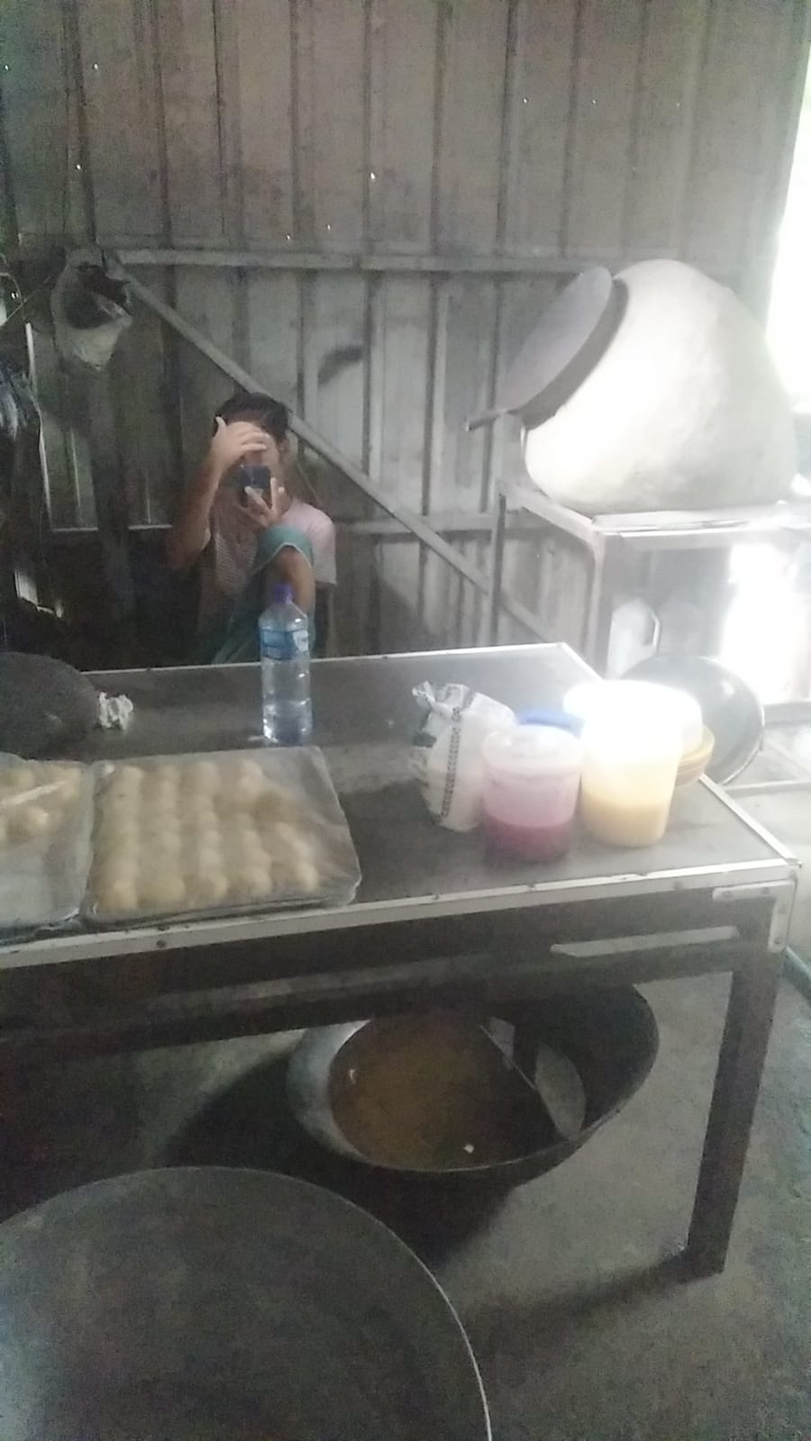 ငွေပုလ္လင် Tea House