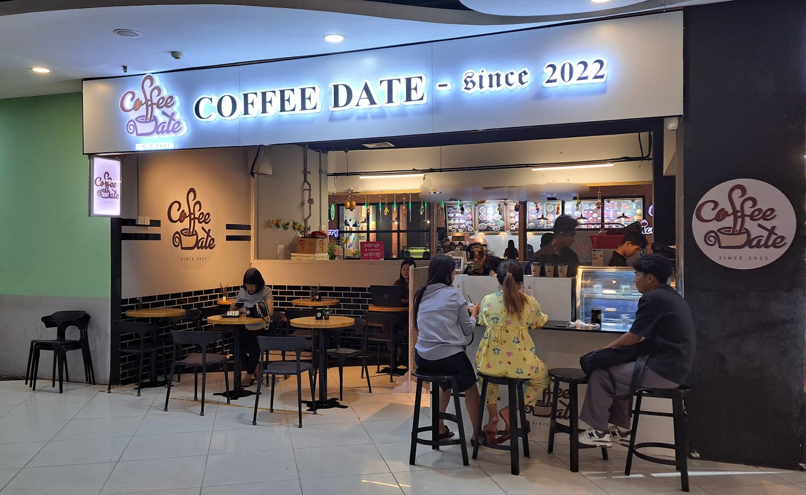 COFFEE DATE (Ga Mone Pwint- San Yeik Nyein)