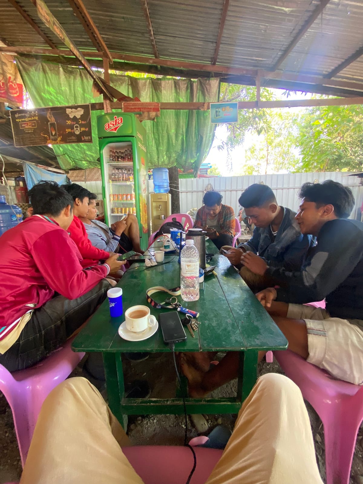 Aung Pin Lae Cafe