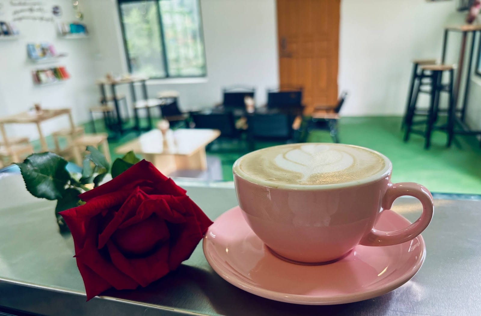 The Cozy attic cafe