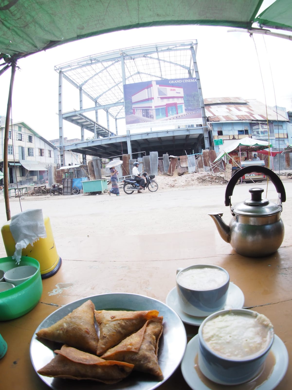 Htila Aye Café