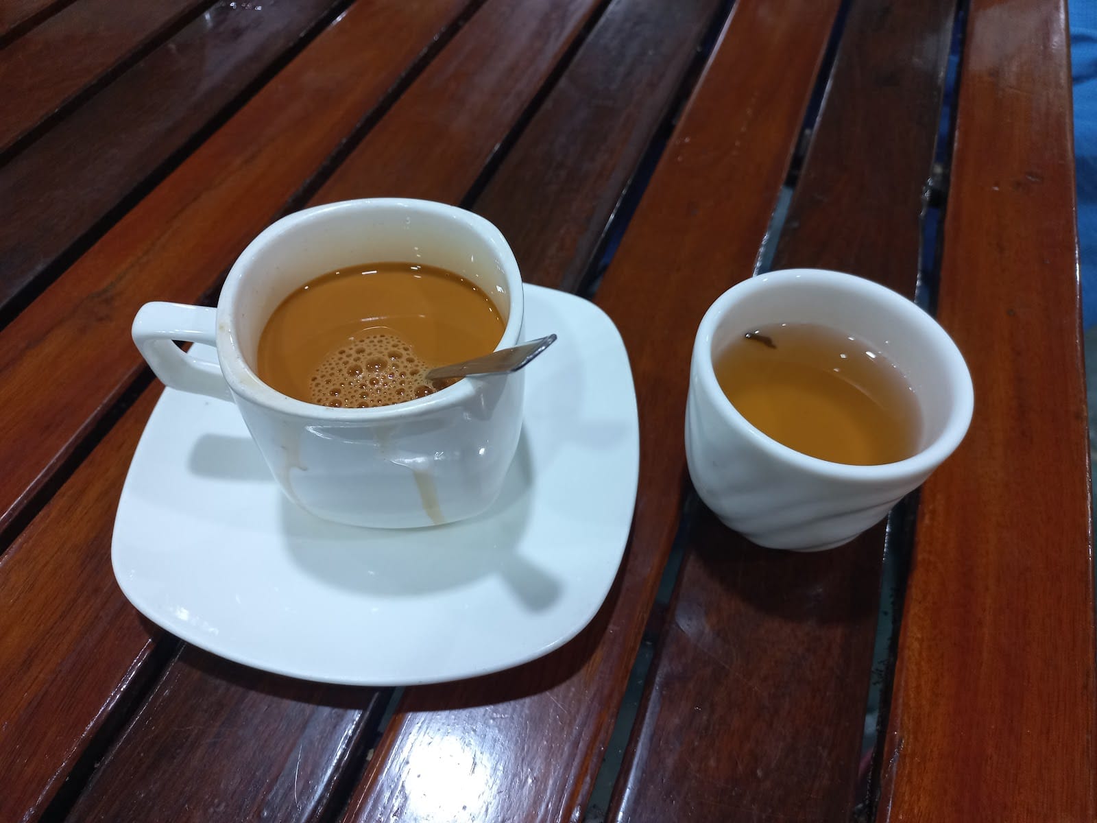 အားမာန် Cafe