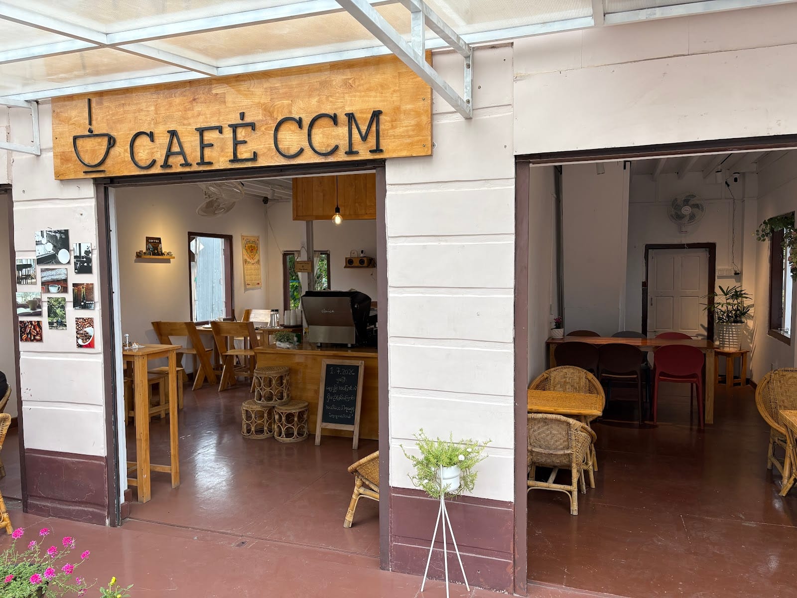 Cafe CCM