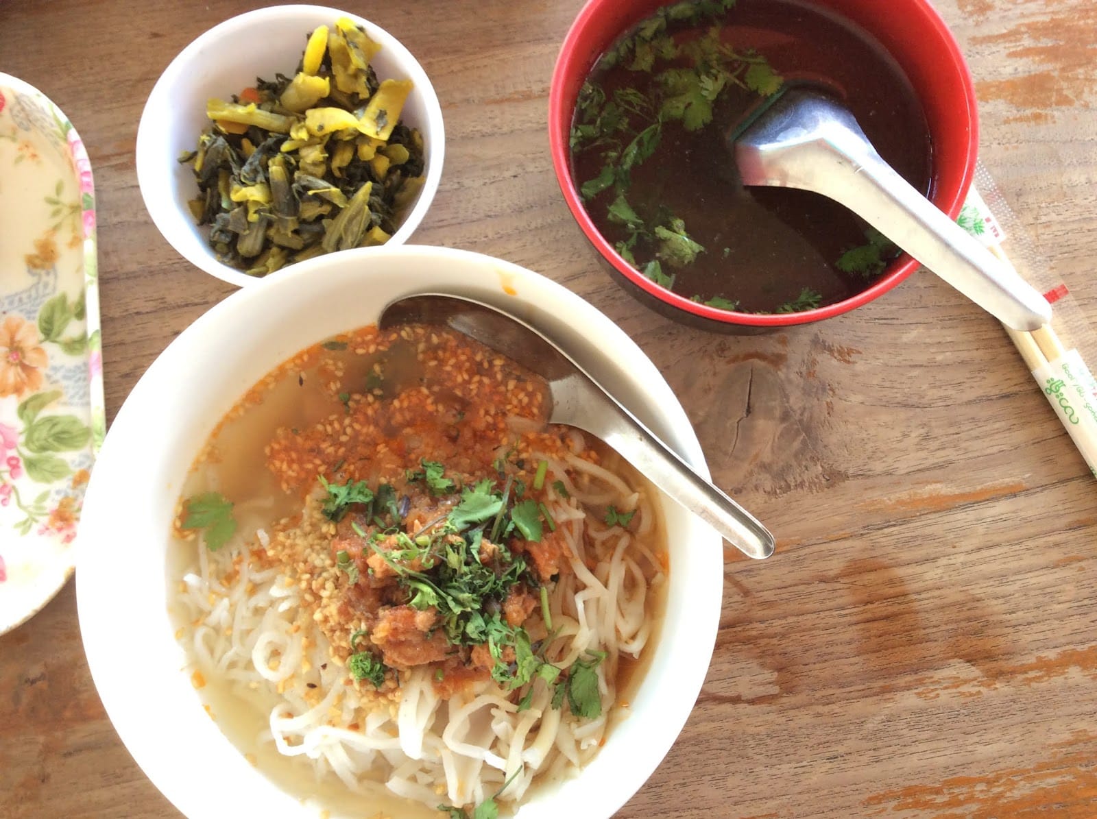 Shwe Din Gar Cafe