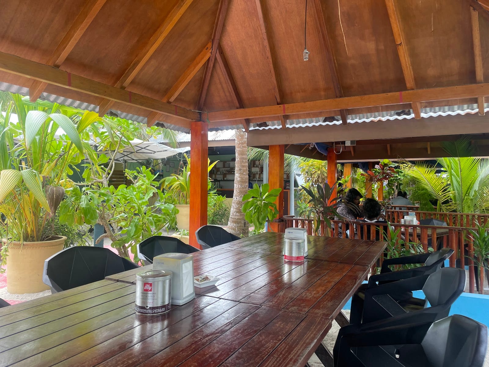 N6 Beach Cafe