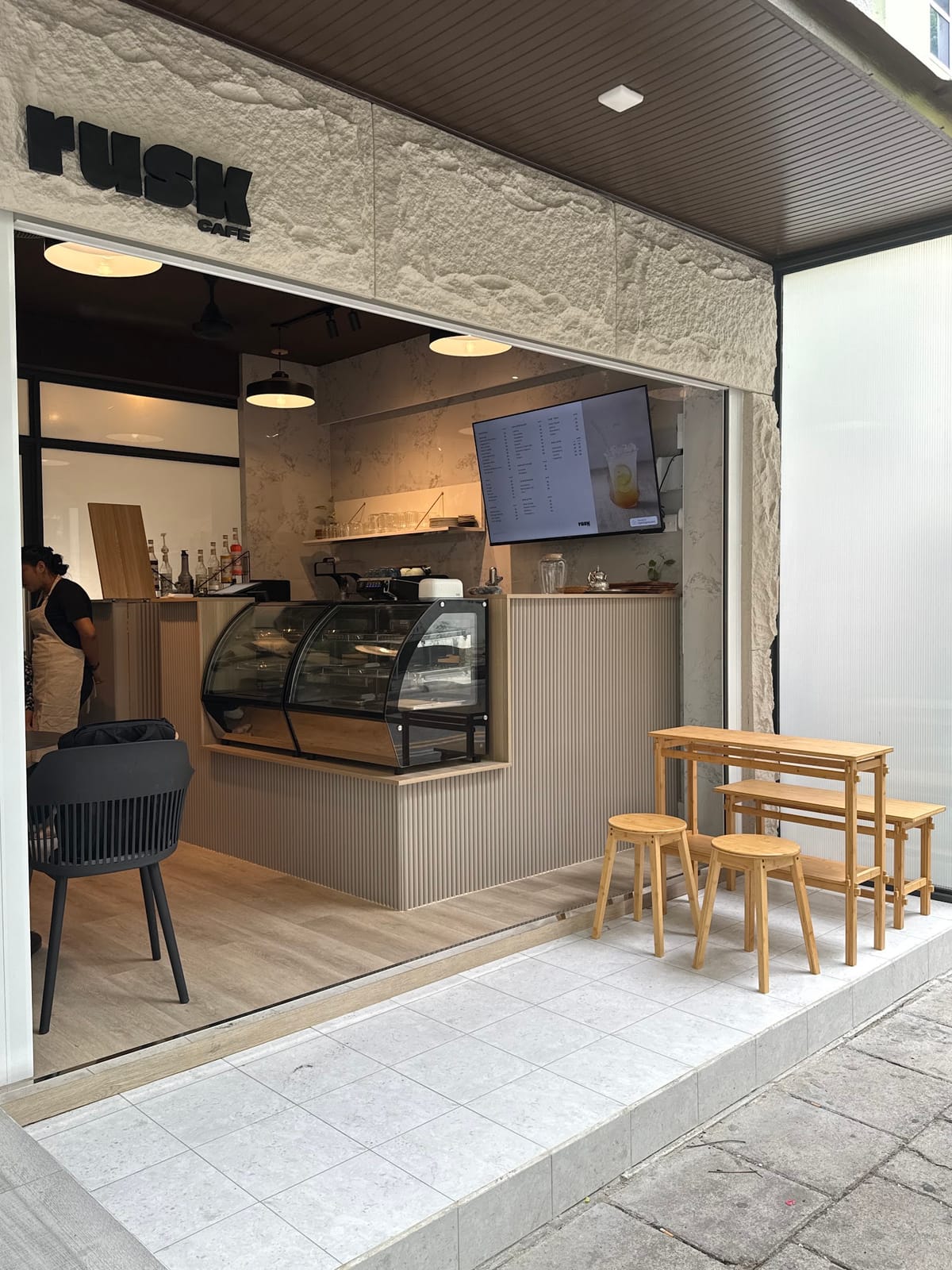 Rusk Cafe