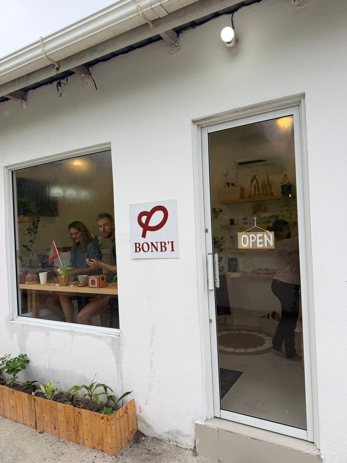 Bonbi Cafe