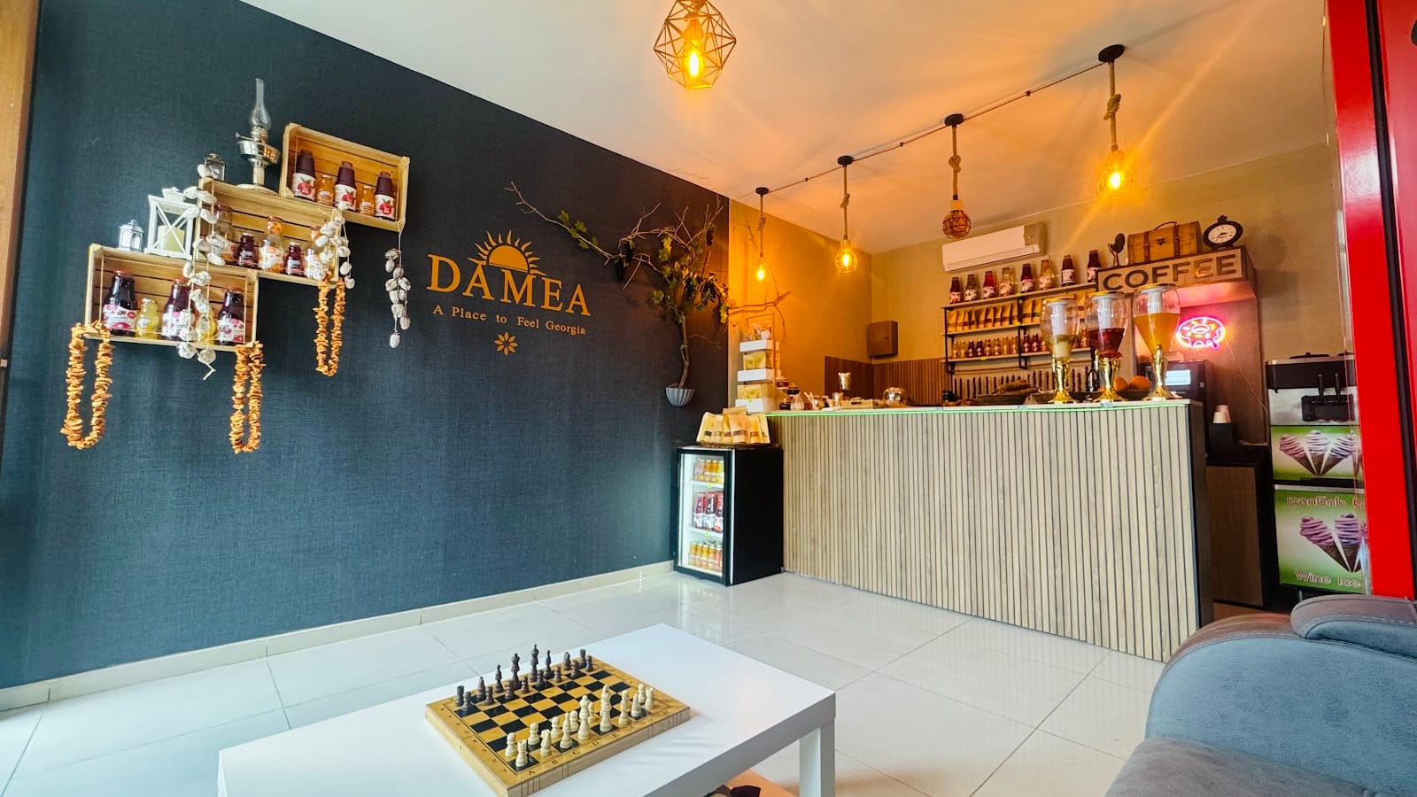 Damea