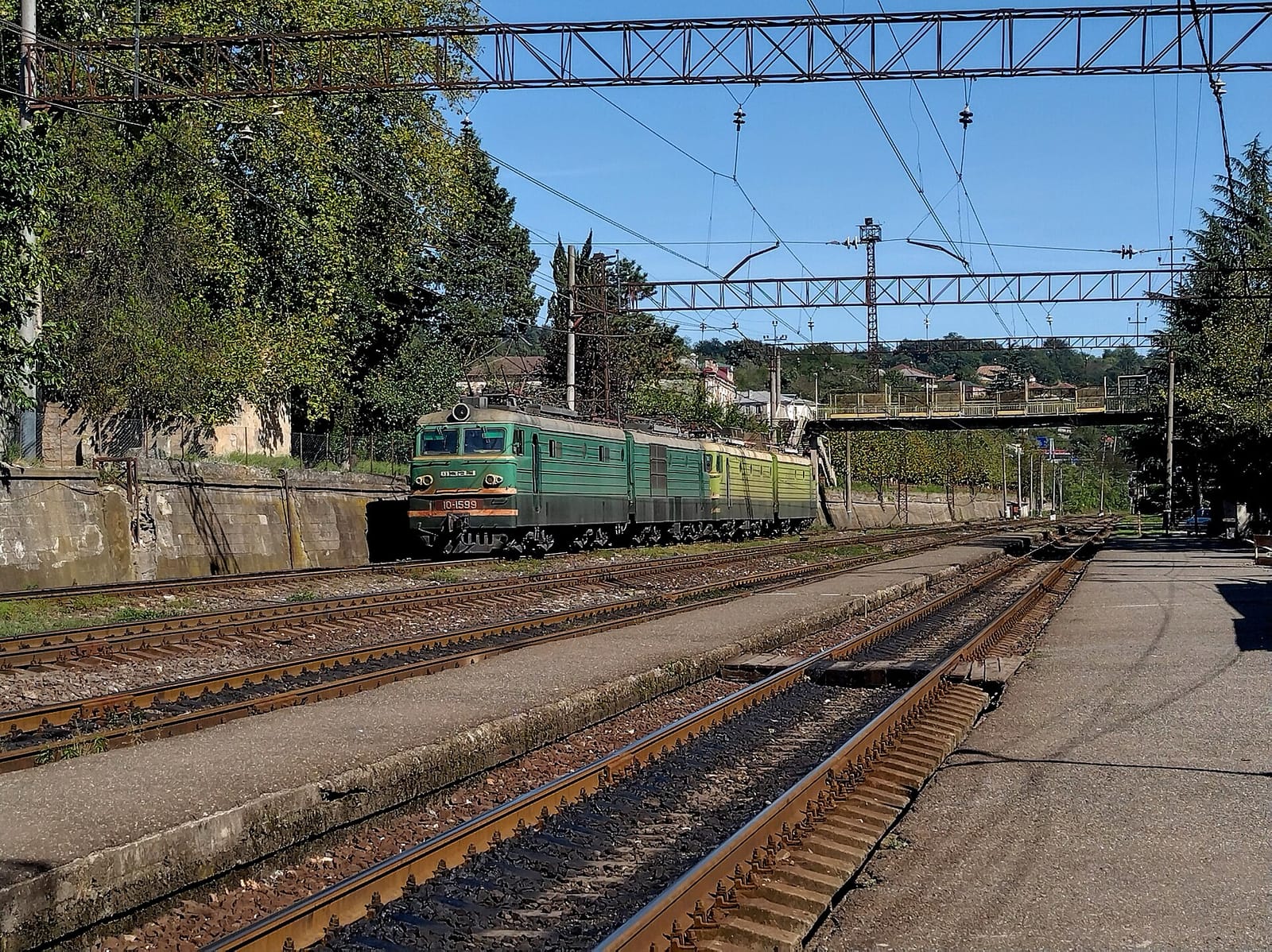 Labe photo 2