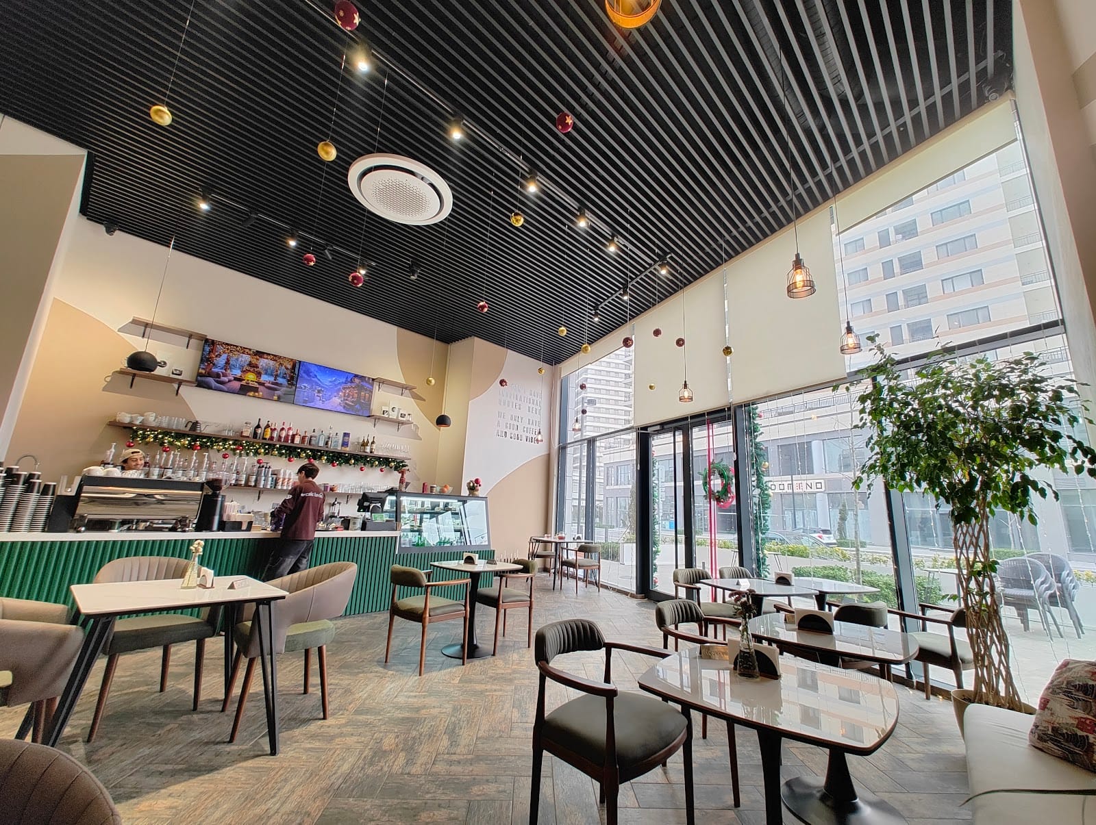 Cafe lavin