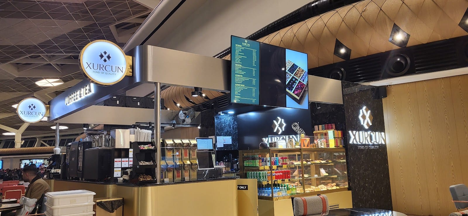 Xurcun Cafe Terminal 1