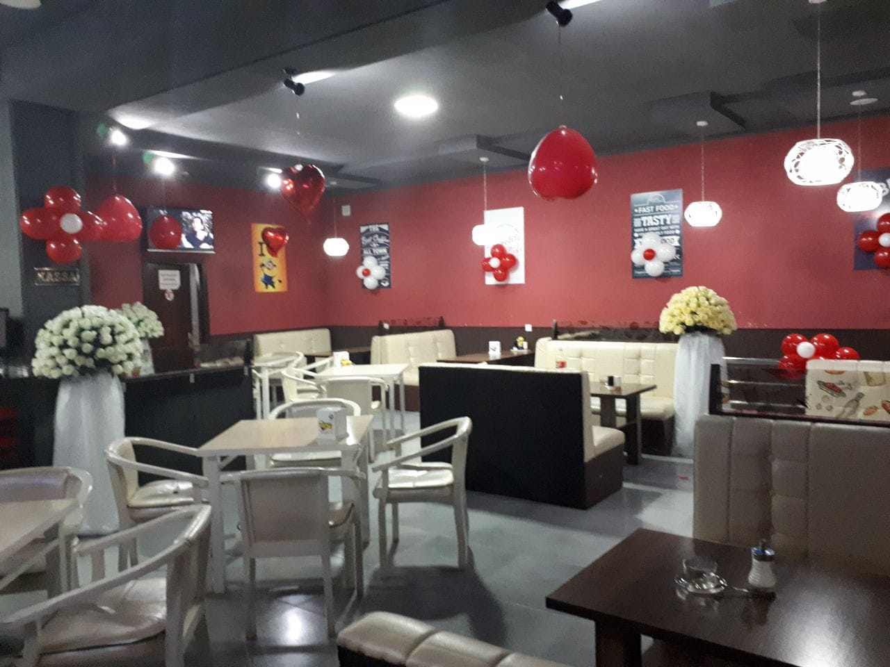 Minions cafe