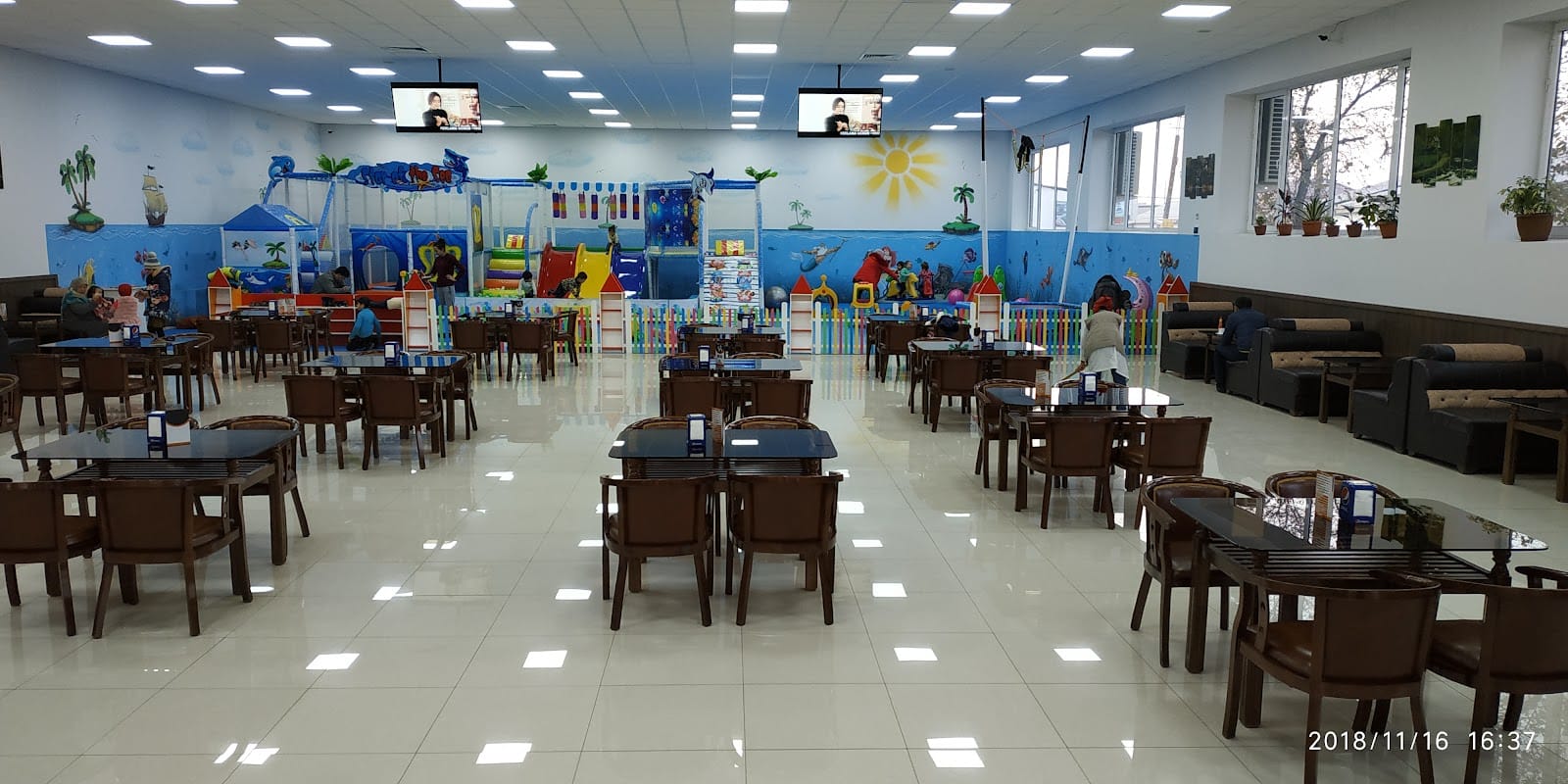 eden cafe (mir kafe)