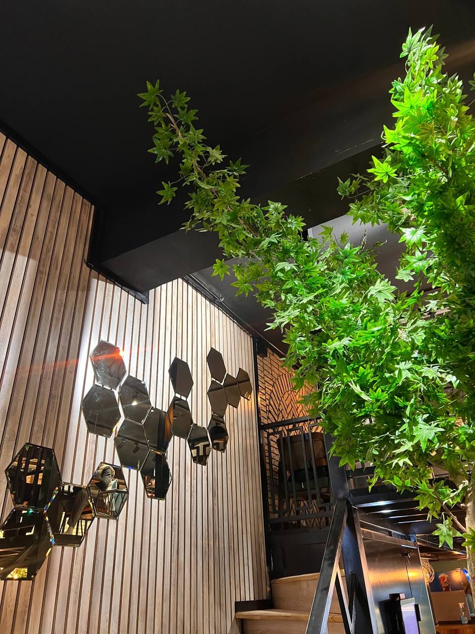 LOFT BURGER TERMEZ